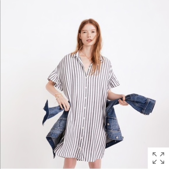 Madewell Dresses & Skirts - Madewell Striped Courier Ruffle-Sleeved Dress